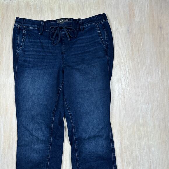 Torrid Weekend Boyfriend Straight Super Soft Stretch Blue Denim Jeans Casual 1R - Picture 2 of 14